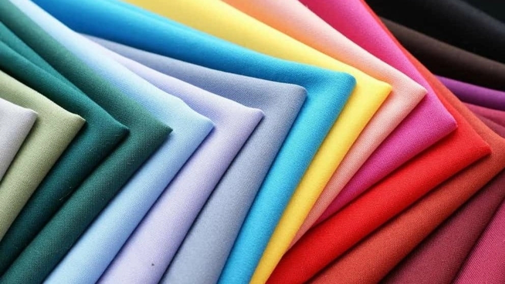 Golestan Behbaf Textile Industries, producer of all kinds of mantle, crepe, satin fabrics in Golestan