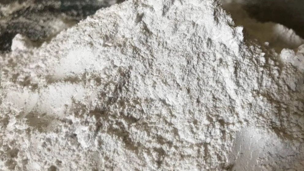 بررسی انواع پودر گچ
