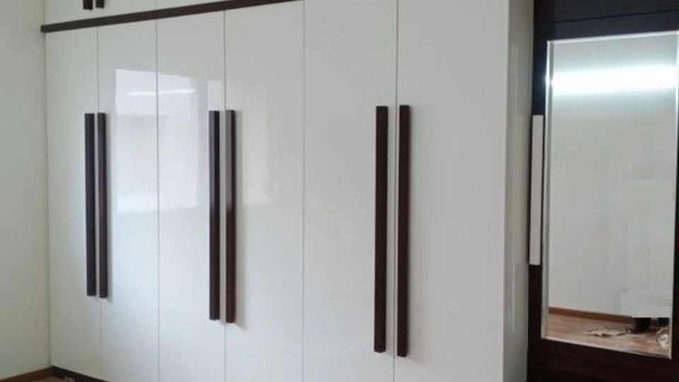 Hemmati production, manufacturing and installation of cabinets and wall closets in Kermanshah