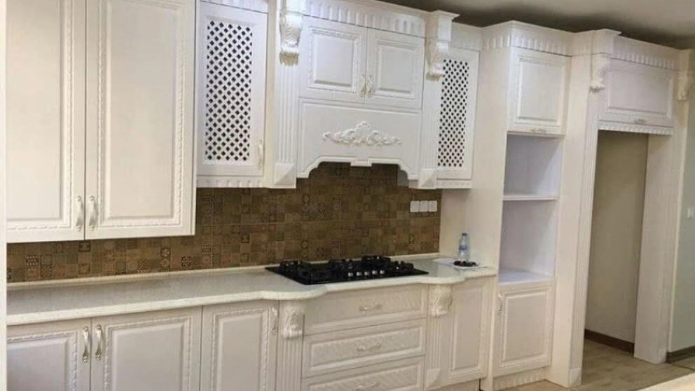 Introduction of common materials used in the construction of kitchen cabinets