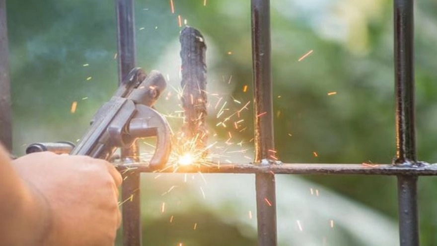Types of welding suitable for doors and windows