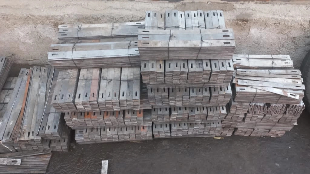 Tasme Sazi Mehen, production and sale of bolt belts in Ahan Mekan, Tehran