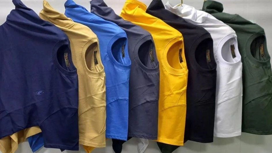 Cook clothing, the main men's clothing in Tehran market