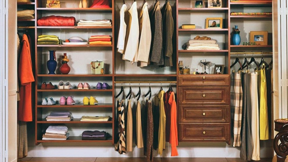 Amir clothing, production and distribution of men's clothing in Mashhad