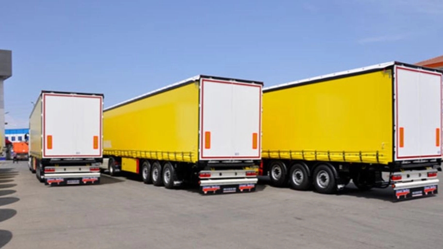 Construction of trailer boxes and Kardost tents in Marand, Tabriz