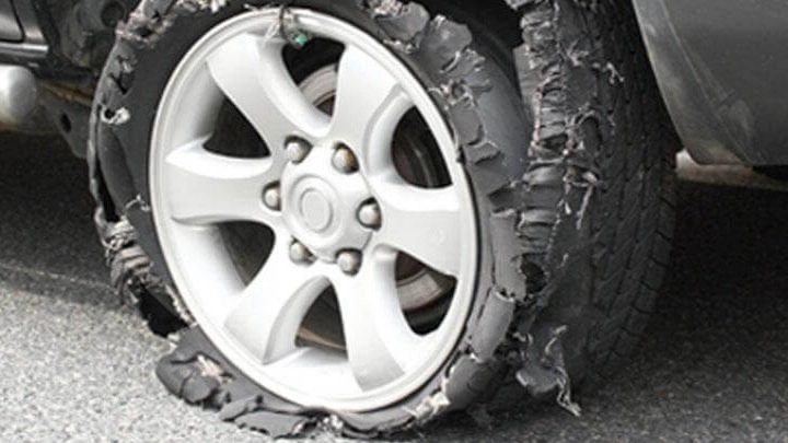 The cause of car tire burst