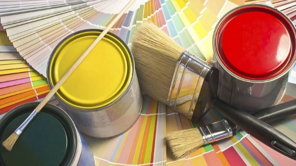Types of construction acrylic paint