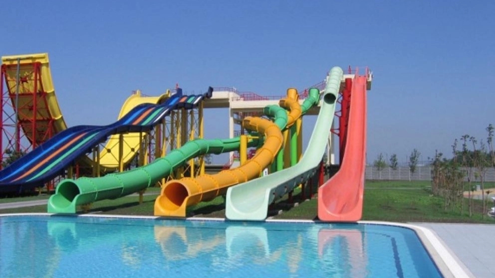 Features of the water slide