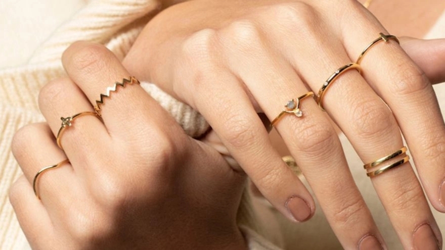 What is minimal gold?