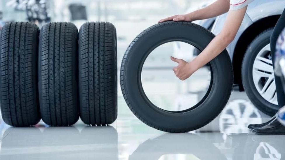Borzegar Tejarat Tires, wholesale buying and selling of tires in Tehran