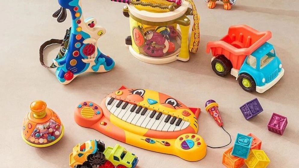 Karimian toy production, toy production for shopkeepers in Shiraz