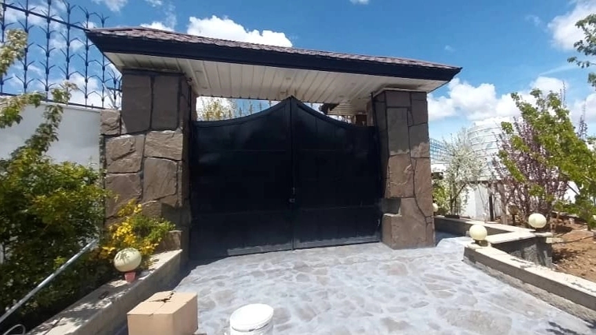 Mohammad building painting services in Damavand, Tehran