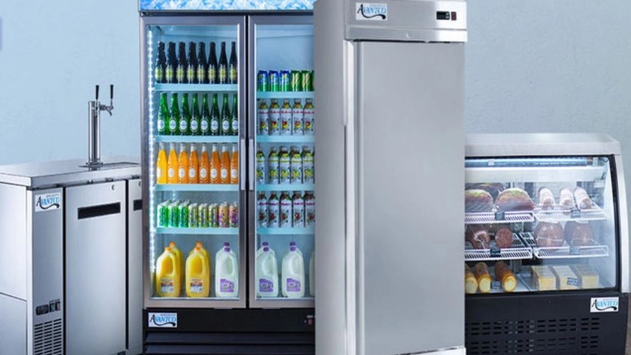 What is a showcase refrigerator? And what models does it have?