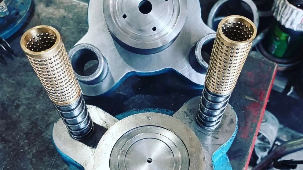 Making industrial molds