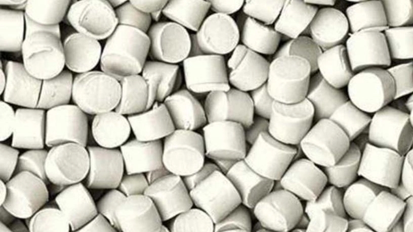 Applications of polyethylene and polypropylene compounds
