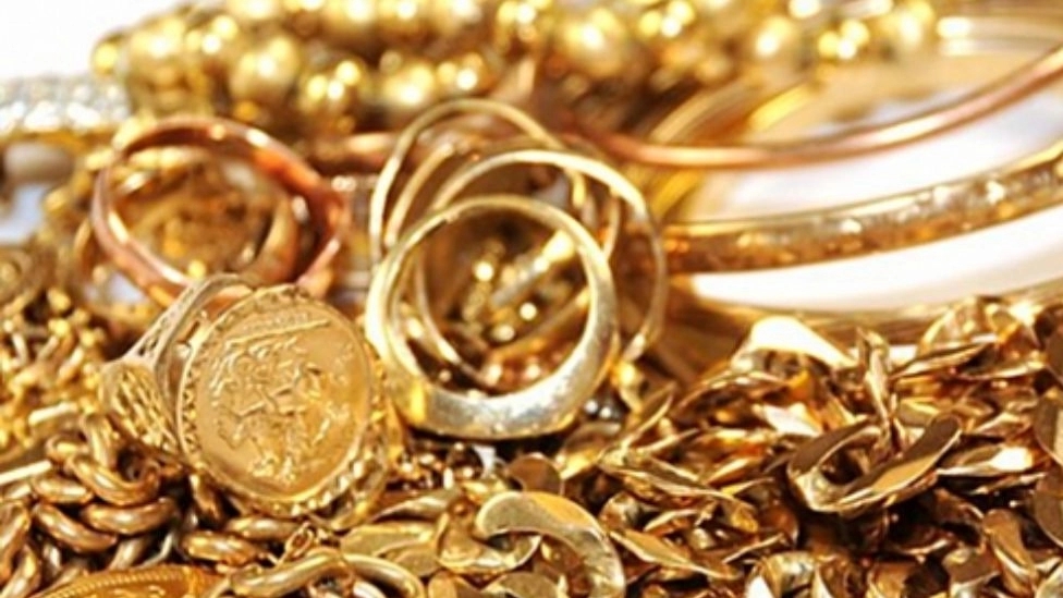 Investigating the types of gold jewelry models