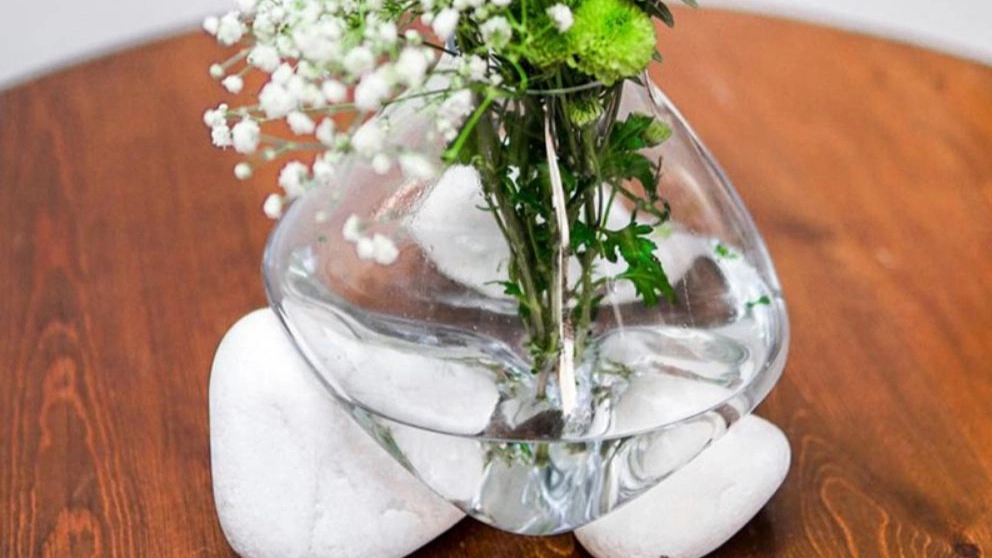 Advantages of glass vases