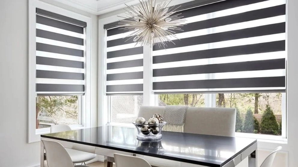 Comparison of vertical curtain and horizontal curtain and its important points