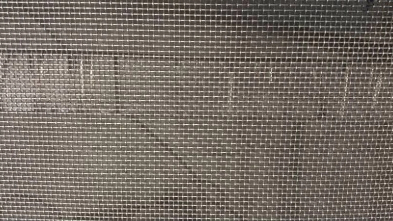 Anti-wear steel nets