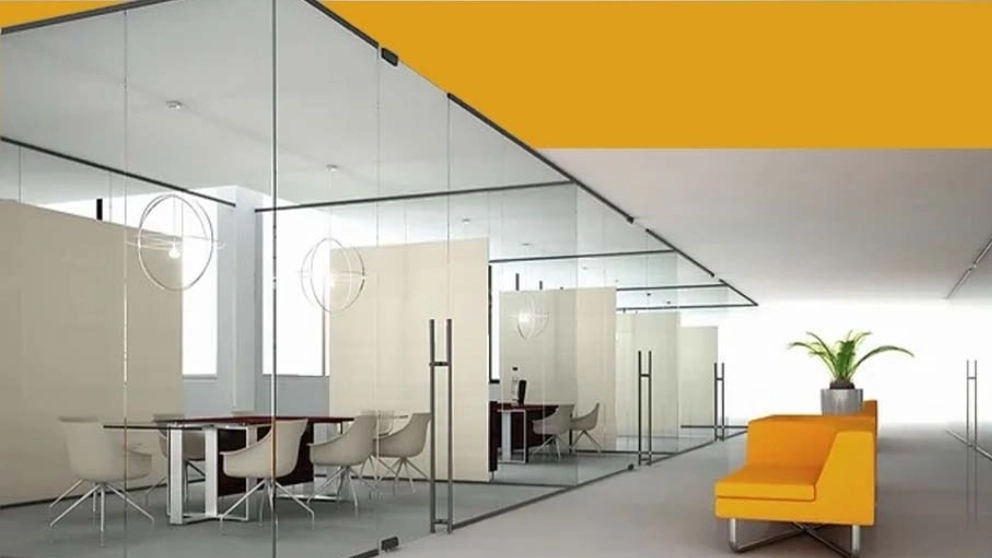 Advantages of using a glass partition