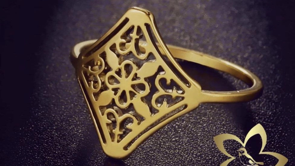 Jasmina Gallery, customized and elegant gold, handmade gold in Tehran