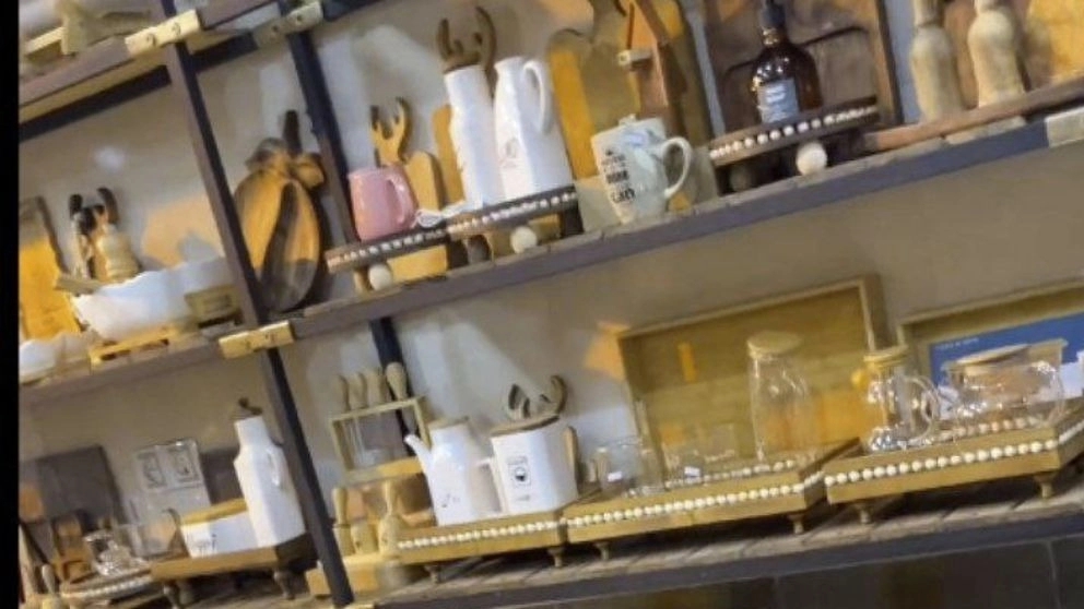 Home Lux store, selling mag kitchen appliances in Tehran