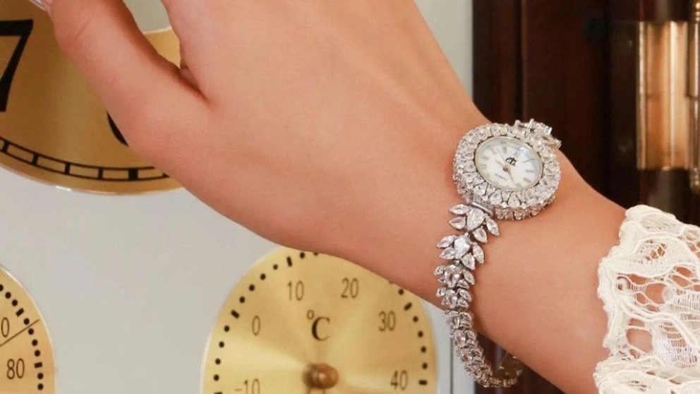 Proma silver gallery, half set silver and watch service in Tabriz