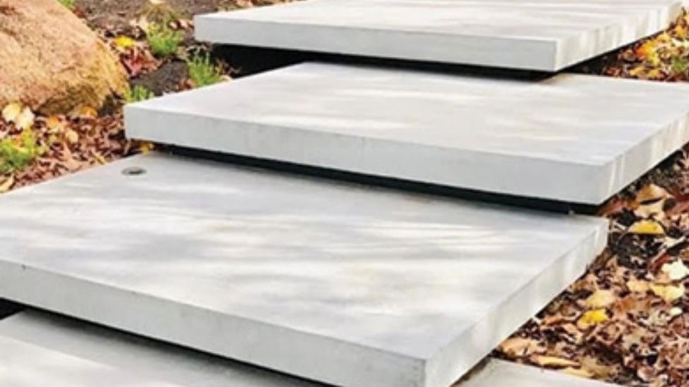 How to implement concrete stairs