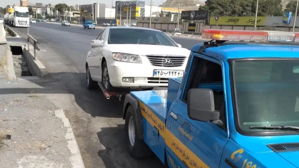 Salehi's car repair service, a mobile car transport mechanic in Razan Auj area