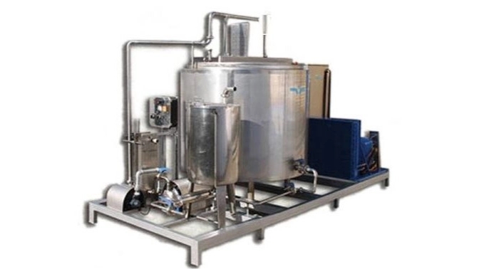 Production of Madadi cooling milk in Tehran