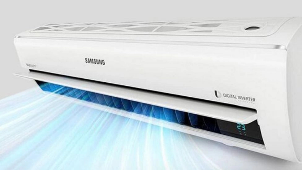 Aria after-sales service, package and air conditioner repair and installation service in Tehran