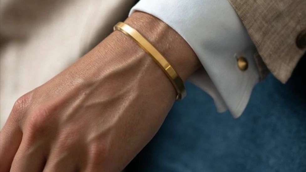 The effect of gold on the body of men
