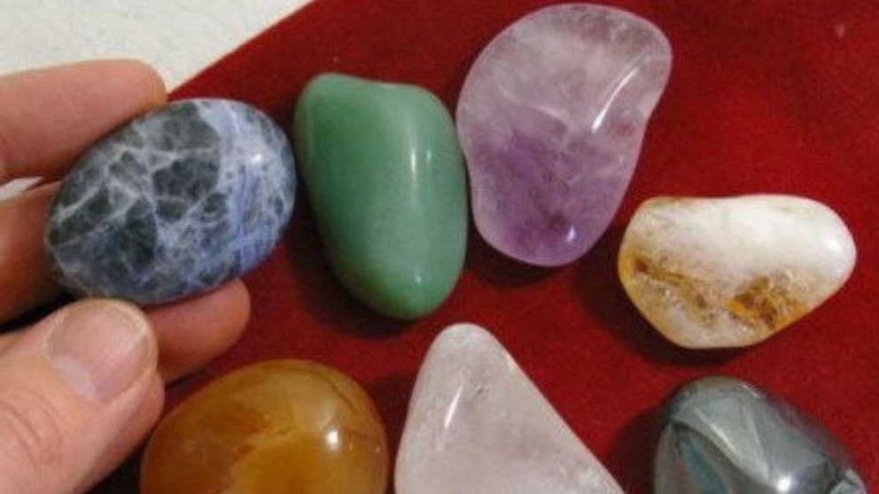 Stone gift, sale of precious and semi-precious stones in Shiraz