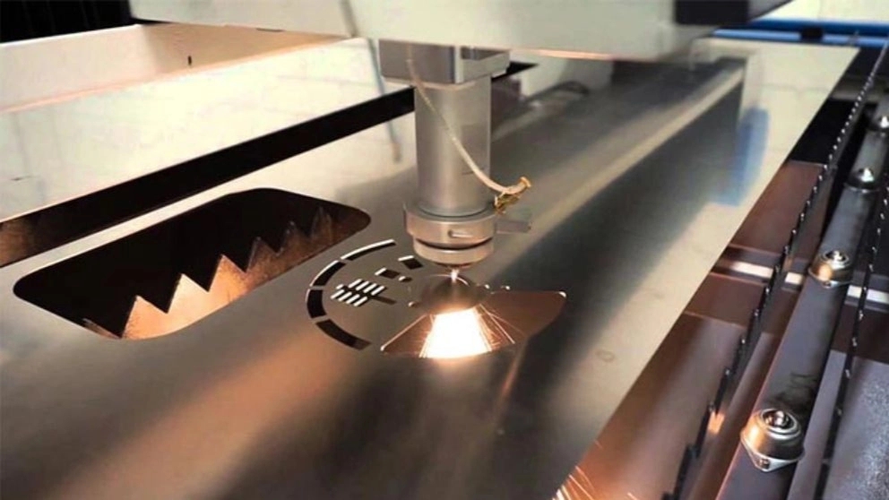 قطعات دستگاه برش CNC چیست؟