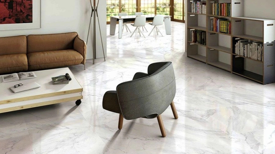 The difference between tiles and ceramics