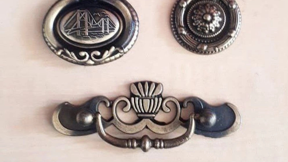 Aladdin cabinet fittings, sale of hinge rail handles and cabinet jacks in Tehran
