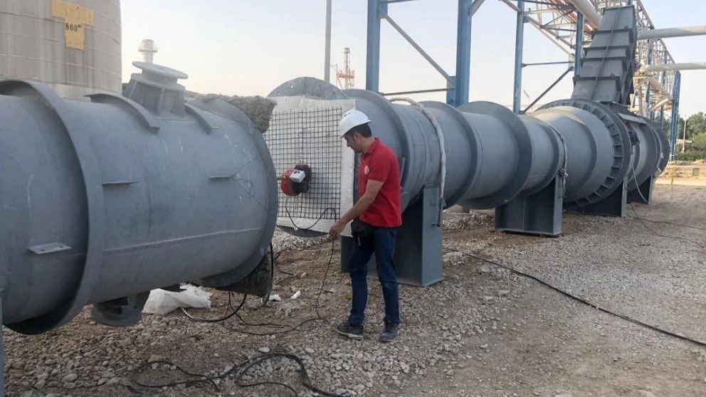 Drying refractories