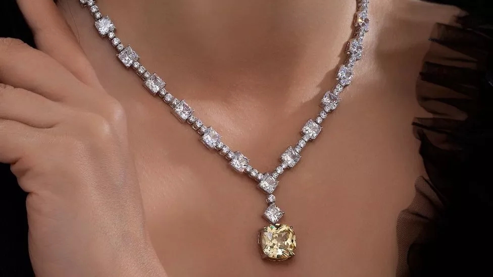 Birthstone of different months