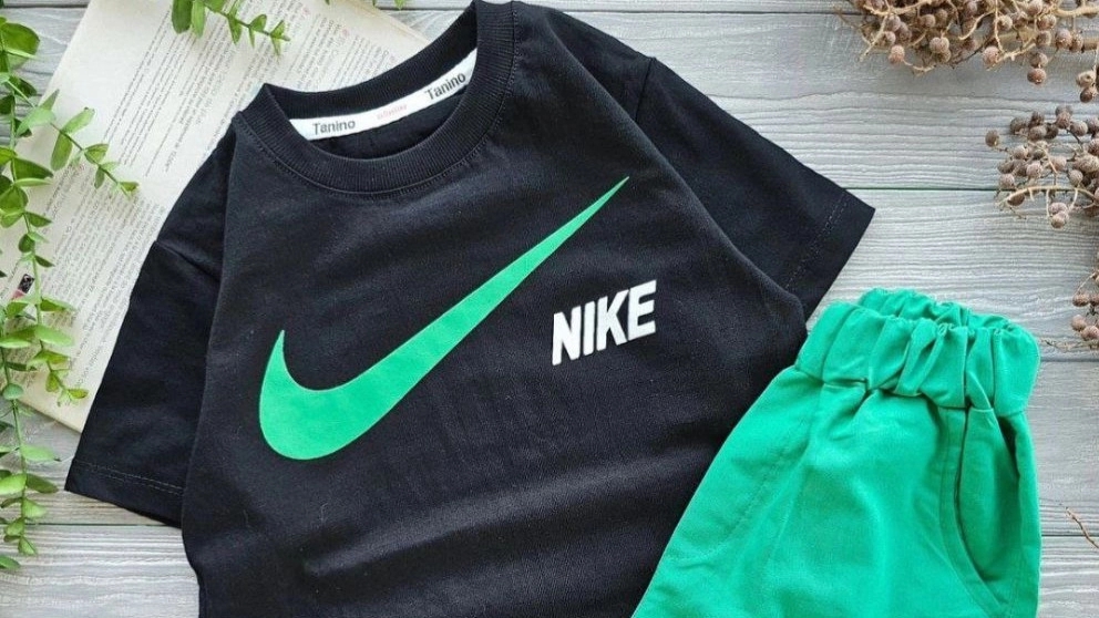 Faskaliha boutique, selling children's clothes, T-shirts and shorts in Kashan