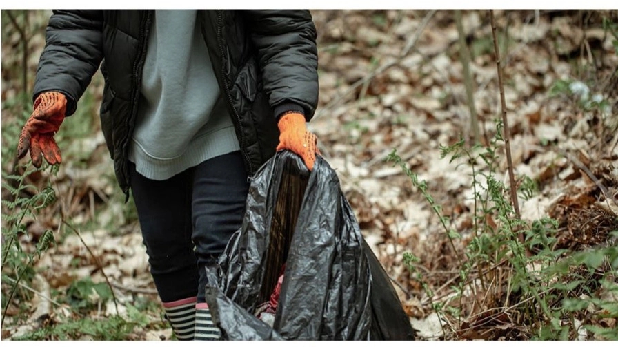 Garbage bag application