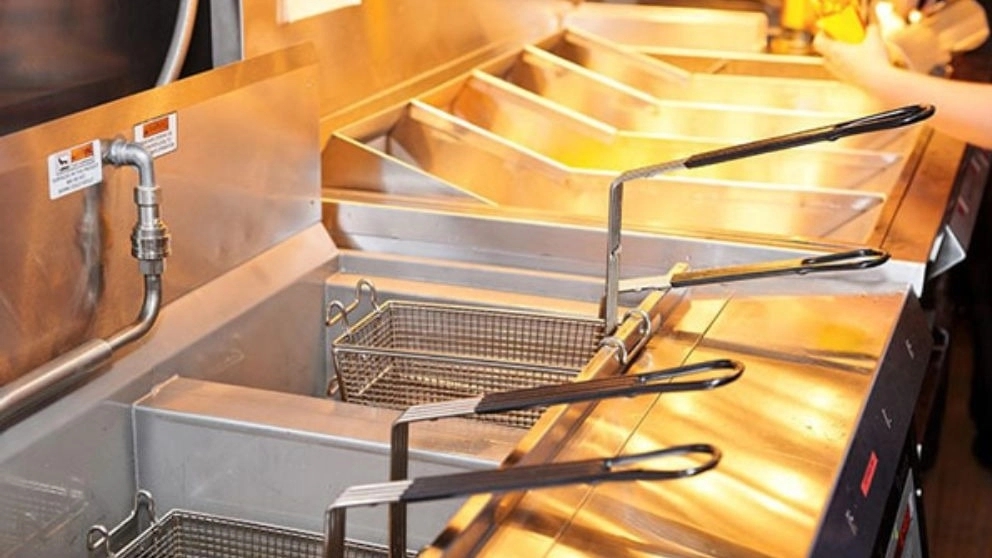 Restaurant and fast food kitchen equipment
