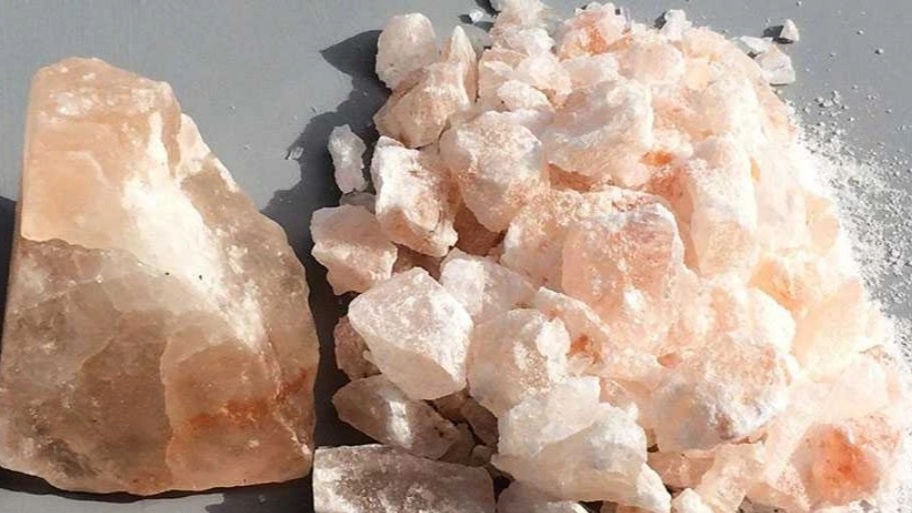 Dera mineral salt, wholesale sale and export of edible and mineral rock salt in Tehran