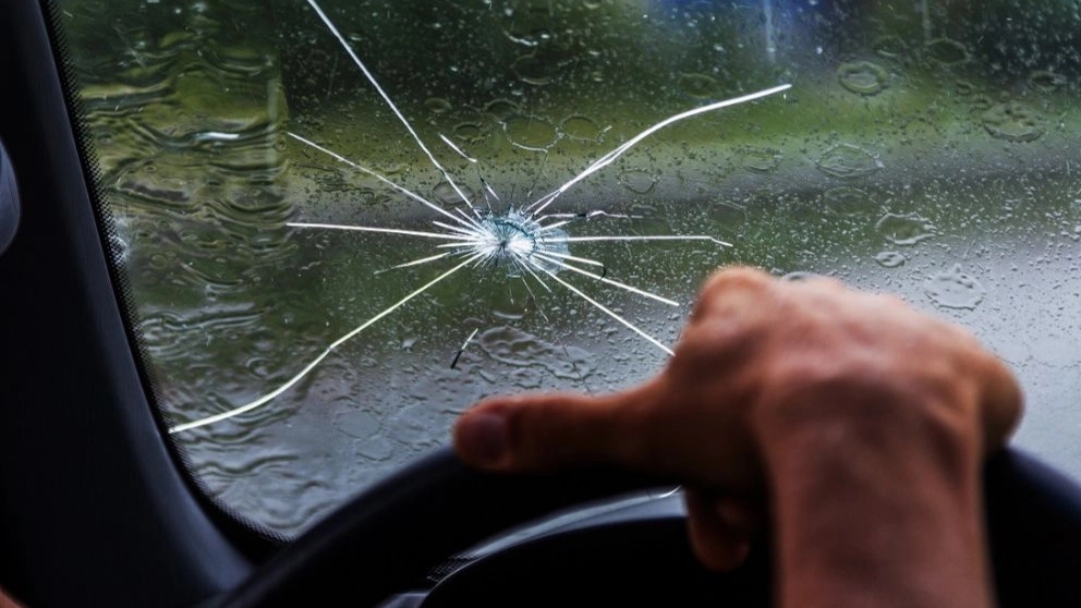 Car glass repair methods