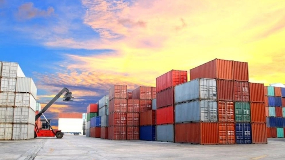 Official agent of Nazarian customs, transportation and goods clearance of Bandar Abbas Hormozgan