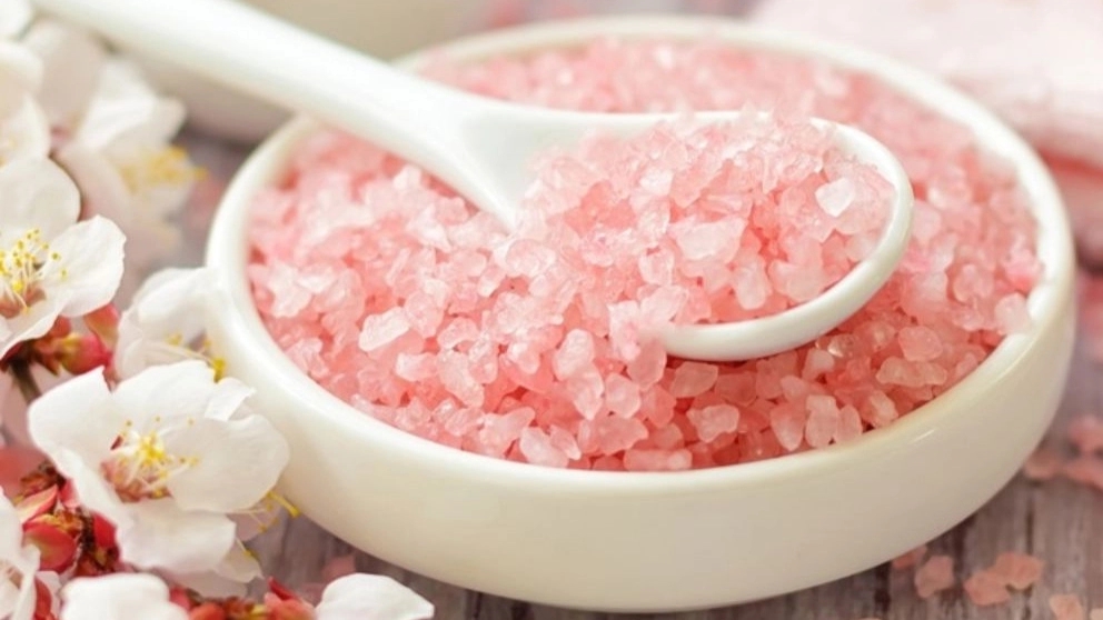 What is pink Himalayan salt?