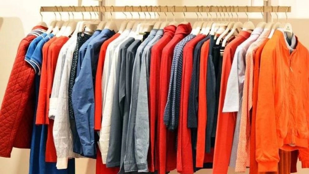 Regal types of clothes