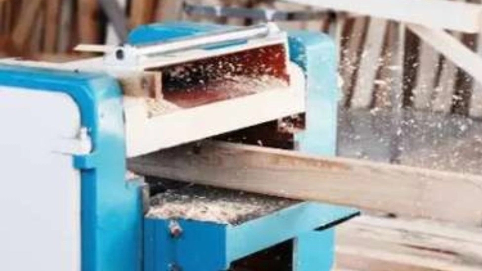 Key words woodworking press, commercial machinery
