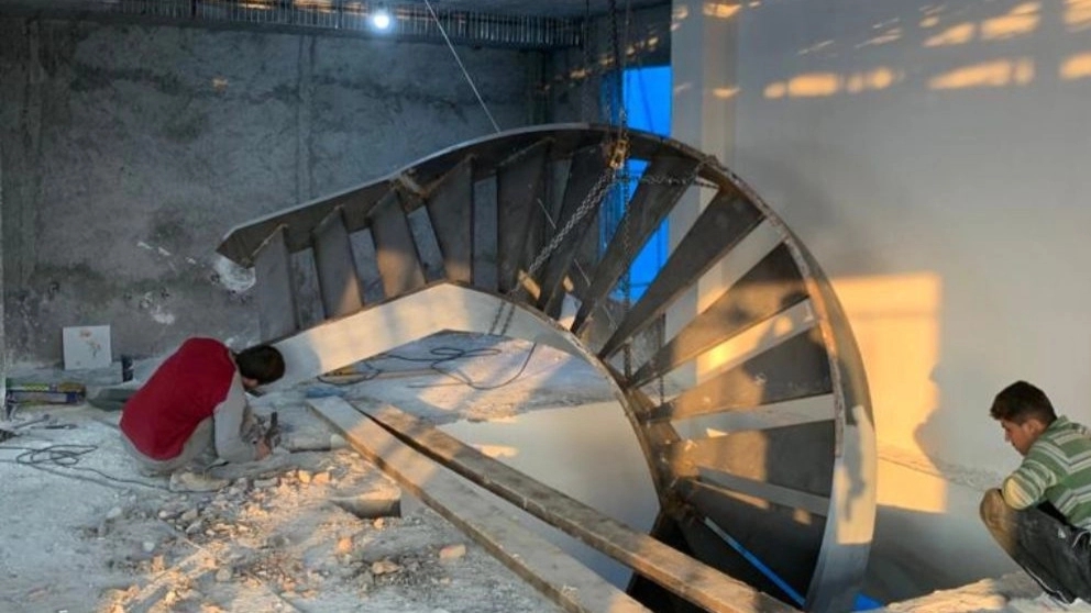Mirzaei metal structure, construction of screw and dome stairs in Tehran