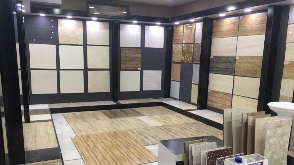 Abaya store, sale of ceramic tiles and wash basins in Ahvaz