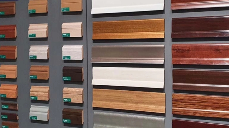 Types of cornices